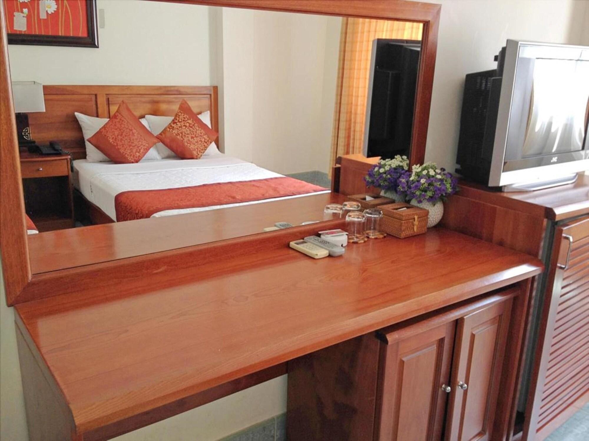 Hong Han Hotel Ho Chi Minh City Exterior photo