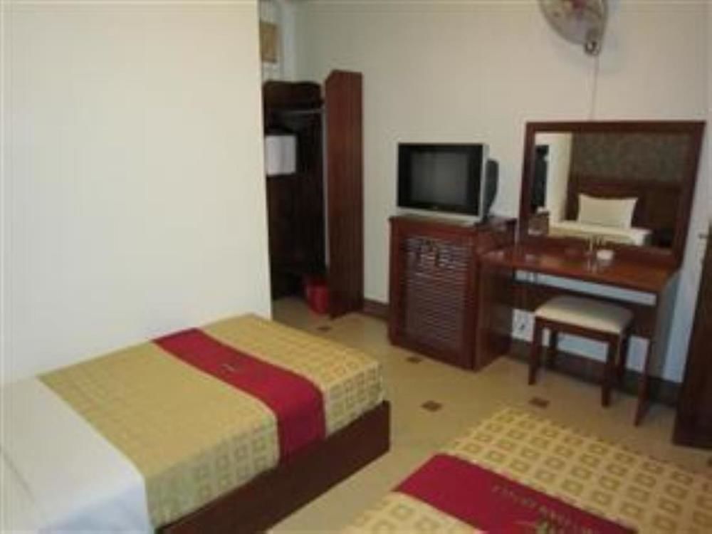 Hong Han Hotel Ho Chi Minh City Exterior photo