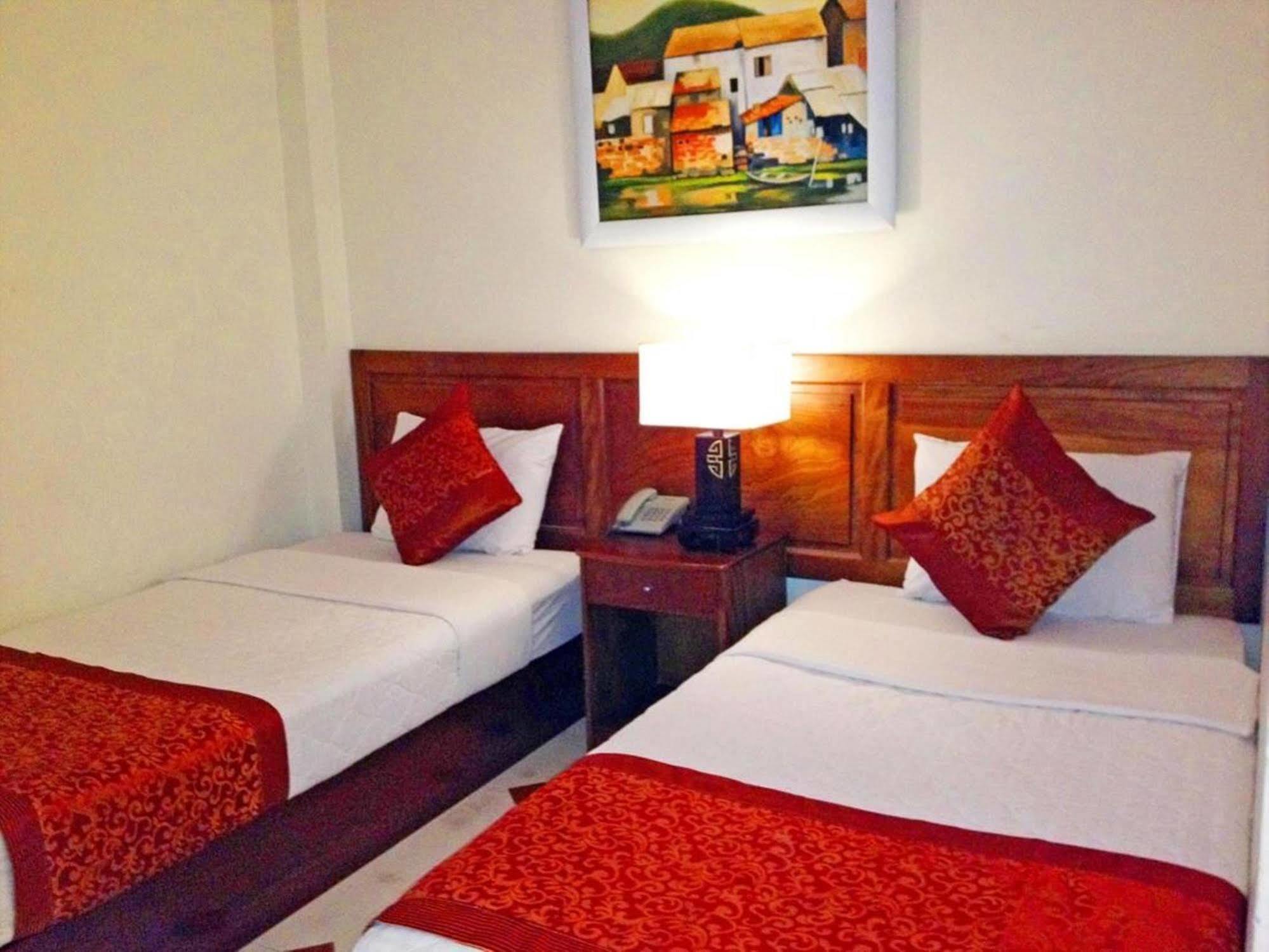 Hong Han Hotel Ho Chi Minh City Exterior photo